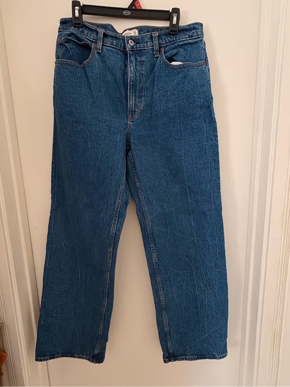 Abercrombie 90s relaxed high rise Blue Denim Jeans